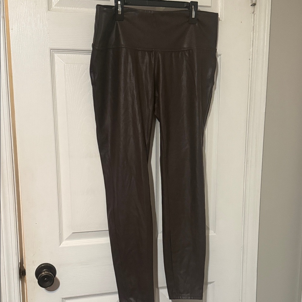 Time and Tru Chocolate Brown Leggings